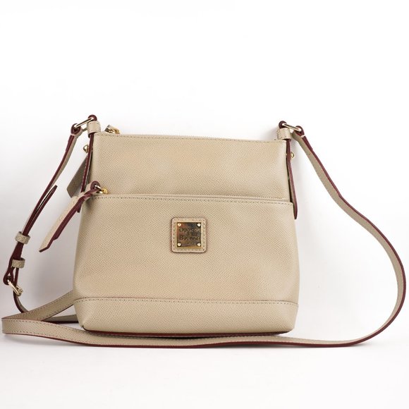 Dooney & Bourke Handbags - Dooney & Bourke Purse Pebble Grain Crossbody Bag